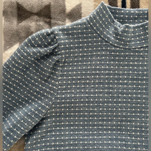 Madewell Jacquard Puff-Sleeve Mockneck Top
Size Small - Picture 5 of 8